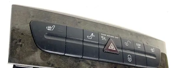 Mercedes-Benz CLS C219 A set of switches A2196800614 A2196800614Q2