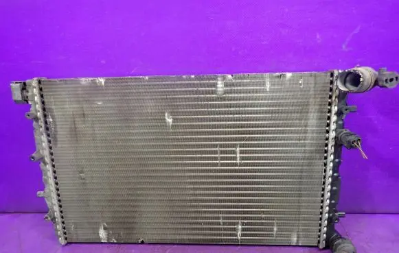 Seat Ibiza III (6L) Coolant radiator 6Q0121253Q