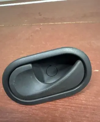 Renault Master III Front door interior handle 21030310579