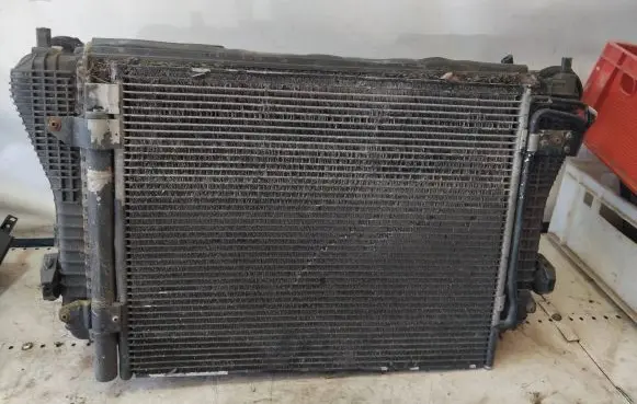 Audi A3 S3 A3 Sportback 8P Radiator set 1K0145803A B5896 0907467