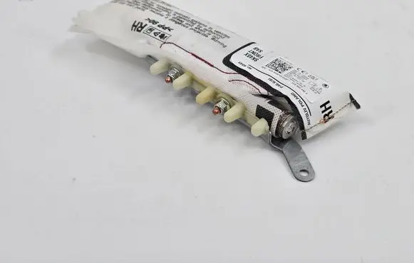 Skoda Superb B8 (3V) Seat airbag 3V0880242J