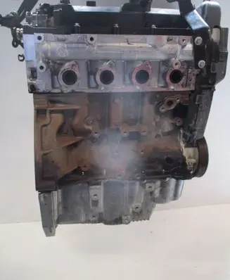 BMW 2 Active Tourer U06 Engine block