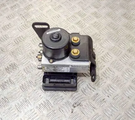 Jeep Grand Cherokee (WK) ABS Pump 25020601764 00009332D1
