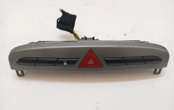 Peugeot 308 Hazard light switch 9659417177