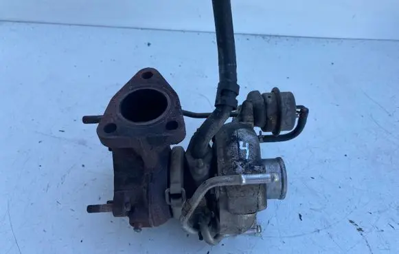 Toyota Avensis T220 Turbo 1720127010