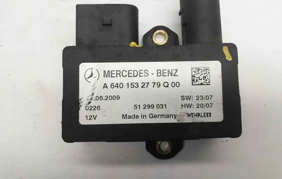 Mercedes-Benz A W169 Glow plug pre-heat relay A6401532779