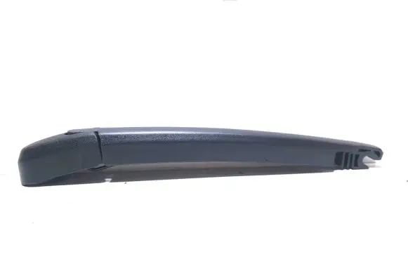 Hyundai Tucson TL Rear wiper blade arm