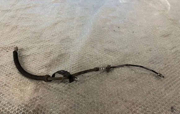 Volkswagen Touareg II Brake booster pipe/hose 7P0611702