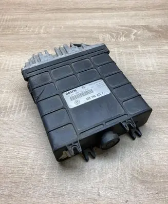 Ford Galaxy Engine control unit/module ECU 028906021P 0281001251