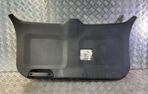 Chevrolet Captiva Tailgate trim A052449