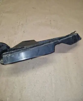 Volvo V70 Front bumper mounting bracket 30796387 BP3EA 332A