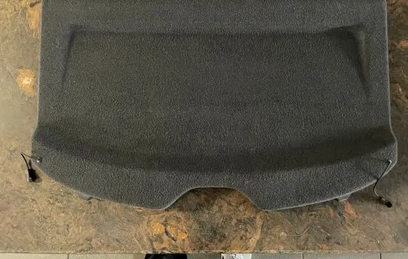 Opel Astra H Parcel shelf 332004790