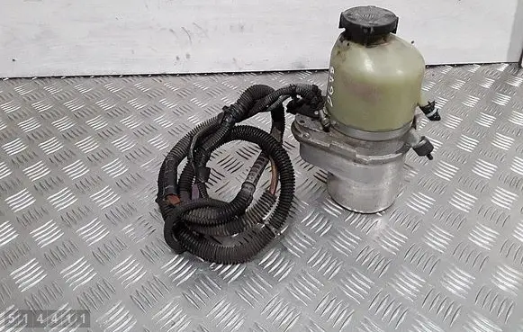 Opel Astra G Power steering pump 1040085003094d0