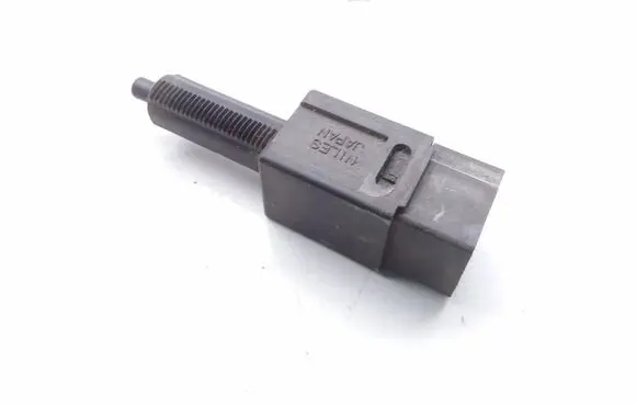 Nissan Primera Brake pedal sensor switch