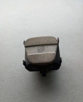 Volkswagen Golf III Electric window control switch 1H0959855C