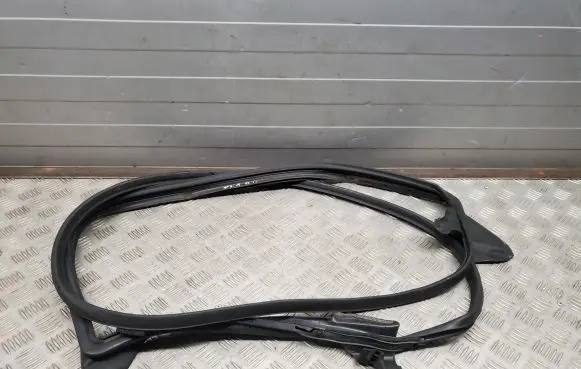 Lexus NX Rubber seal front door (on door) 600AY04 600AZ03 600AX03