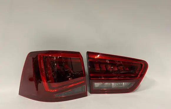 Seat Alhambra (Mk2) Rear/tail lights 7N5945207 7N5945307