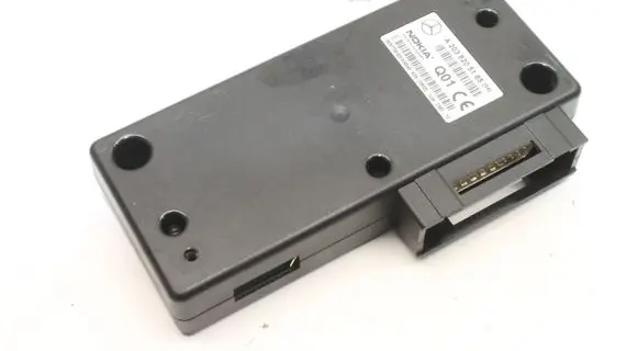 Mercedes-Benz S W220 Other devices A2038205185