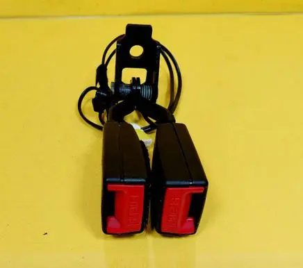 Citroen C5 Rear seatbelt buckle 33059059 96561757XT
