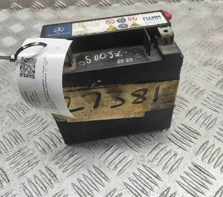 Mercedes-Benz E C207 W207 Car battery A2115410001