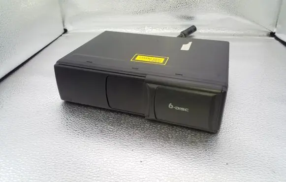 Audi A6 S6 C5 4B CD/DVD changer 4B0035111A