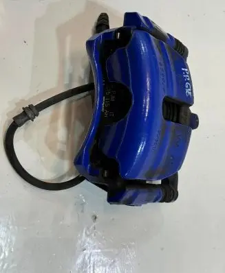 Volkswagen PASSAT B8 Front brake caliper 5714B