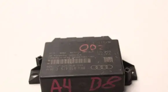Audi A4 S4 B8 8K Parking PDC control unit/module 