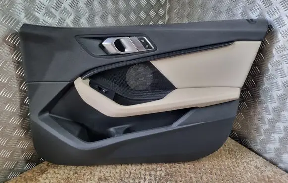 BMW 2 F44 Front door card panel trim