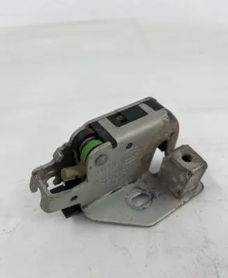 Mercedes-Benz Sprinter W906 Rear door lock A9067401235 A070016 ZGS002