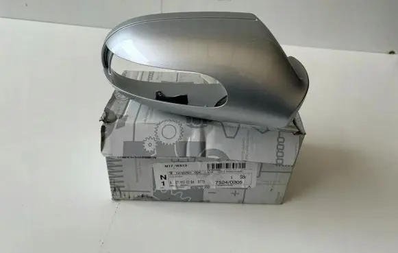 Mercedes-Benz SLK R171 Front door electric wing mirror a1718100264