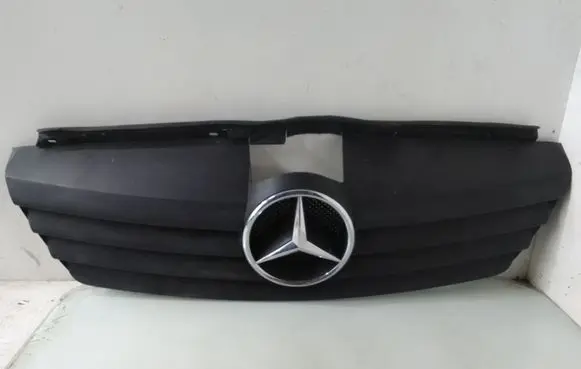 Mercedes-Benz Vaneo W414 Front grill