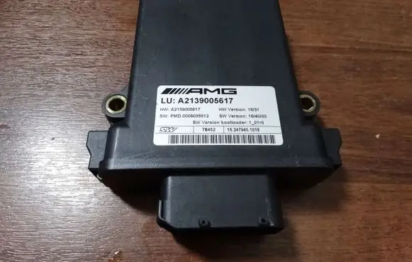 Mercedes-Benz E W213 Trunk lid opening control unit 