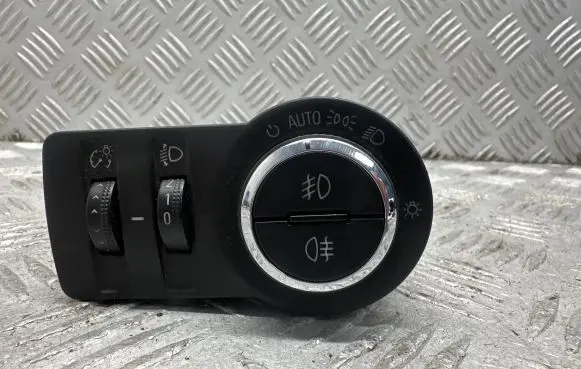 Opel Insignia A Light switch 23197912 371143