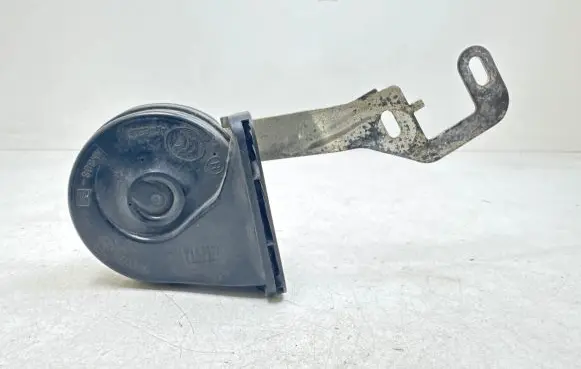 Citroen C4 II Horn signal A046522
