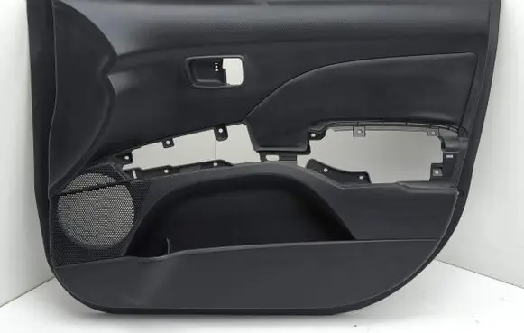 Mitsubishi Outlander Front door card panel trim