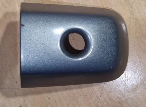 Volvo S40 Front door lock (next to the handle) 