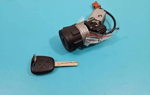 Peugeot 207 Ignition lock IMPRK1365879