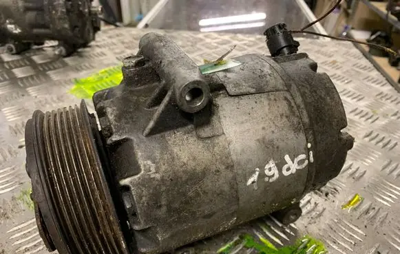 Renault Scenic I Air conditioning (A/C) compressor (pump) 8200067915