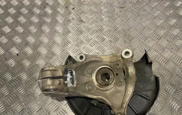 Volkswagen PASSAT CC Rear wheel hub