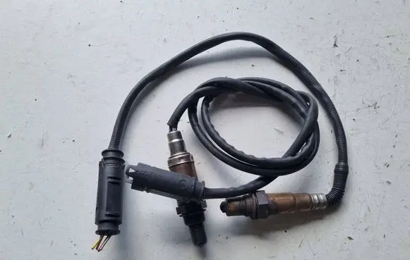 BMW 1 E81 E87 Lambda probe sensor 7569968