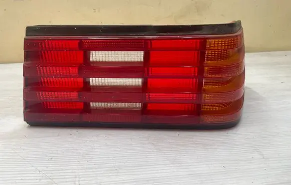 Mercedes-Benz 300 SL-24 Rear/tail lights 63236