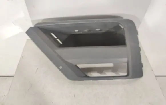Volkswagen Crafter Front fog light trim/grill 7C0853665A