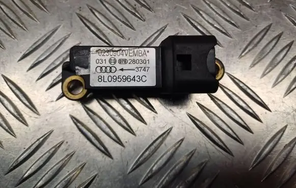 Audi A3 S3 8L Airbag deployment crash/impact sensor 8L0959643C