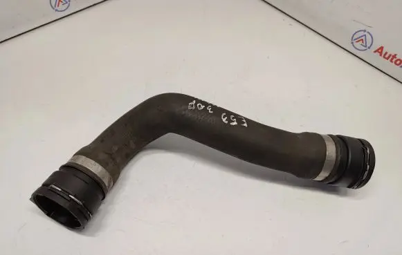 BMW X5 E53 Engine coolant pipe/hose 11537788266