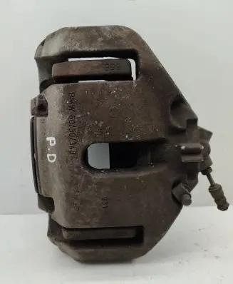 BMW 5 F10 F11 Front brake caliper 5030348 931