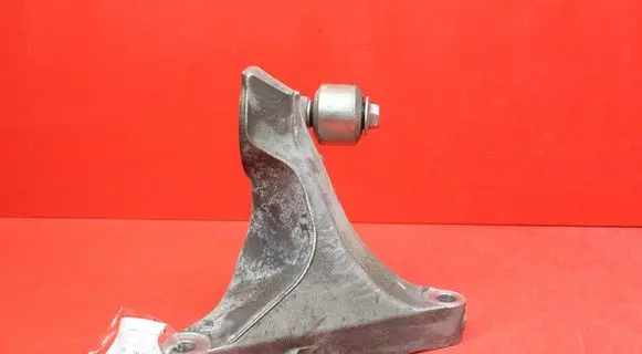 Subaru Outback (BS) Gearbox mounting bracket 1904172281