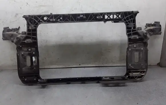 KIA Sportage Radiator support slam panel