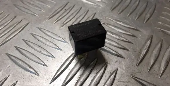 Mitsubishi Outlander Other relay 8627A030