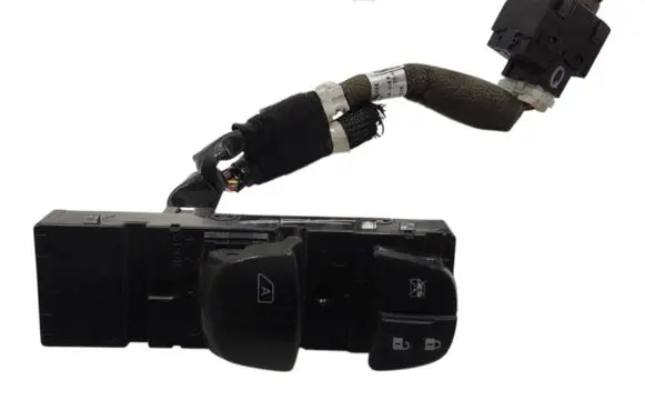 Nissan Navara D23 Quarter vent window switch 
