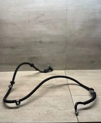 Mercedes-Benz C W204 Wires (starter motor) A2044402513